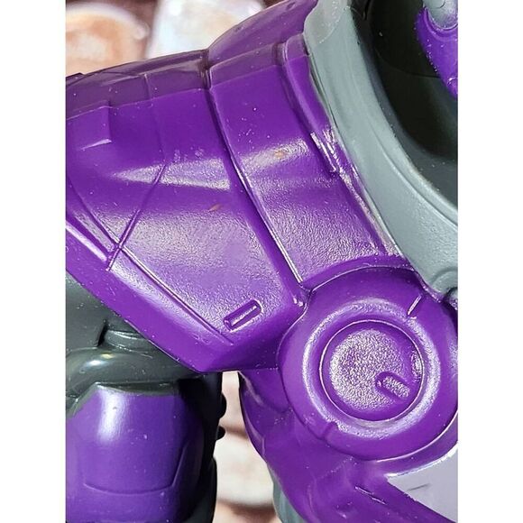2021 Disney Pixar Lightyear Zurg Action Figure A98 - Picture 3 of 13